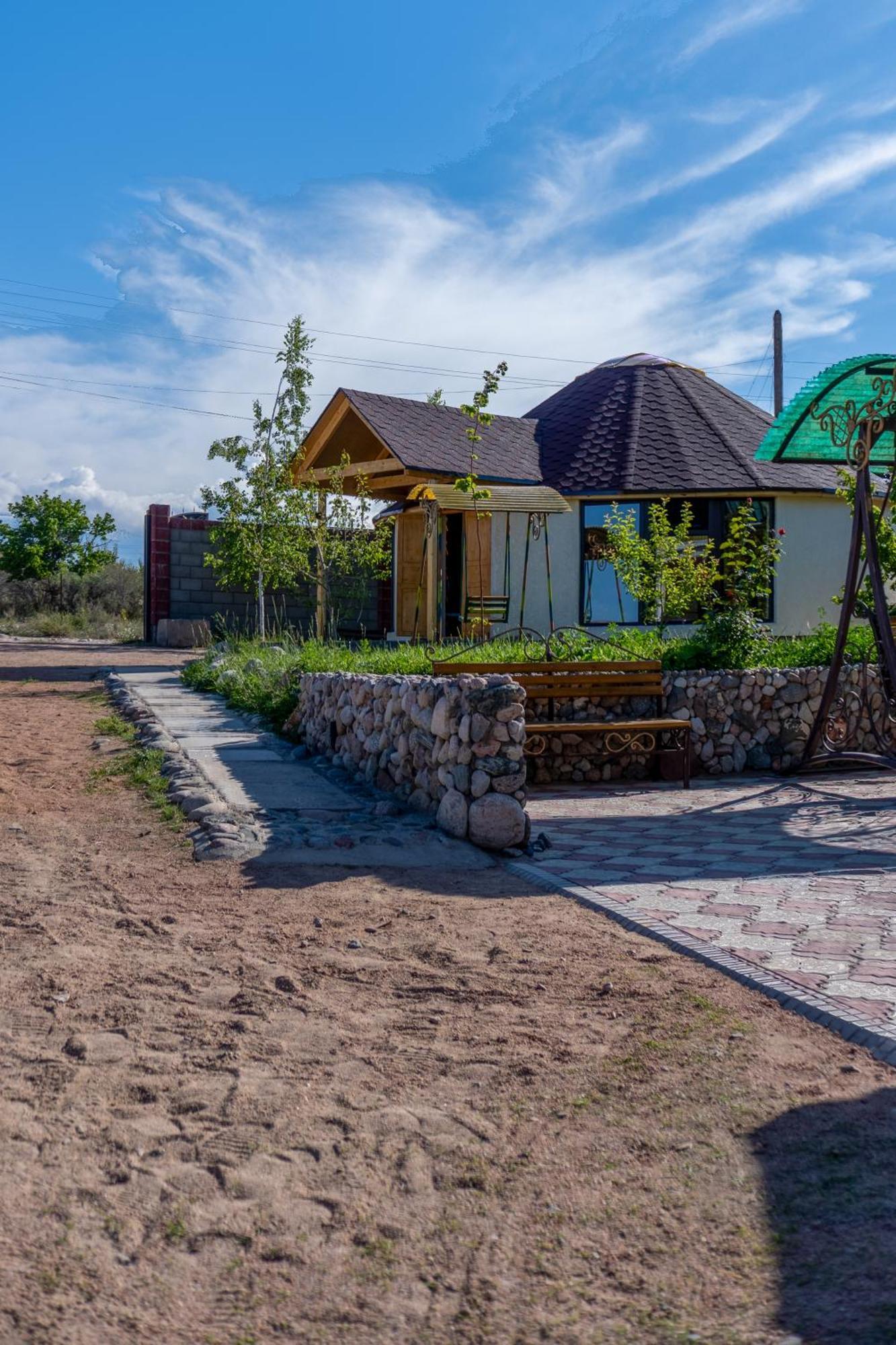 Svetlana Guest House Bokonbayevo 外观 照片