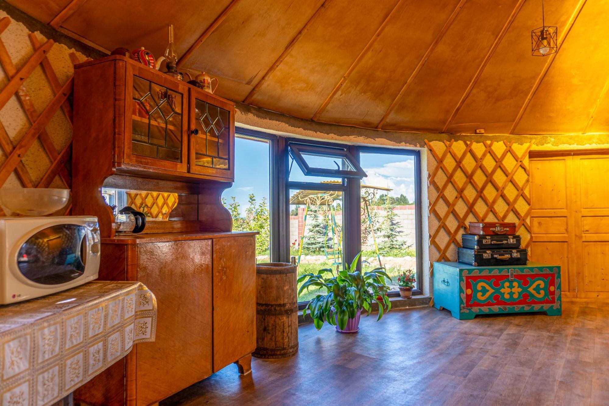 Svetlana Guest House Bokonbayevo 外观 照片